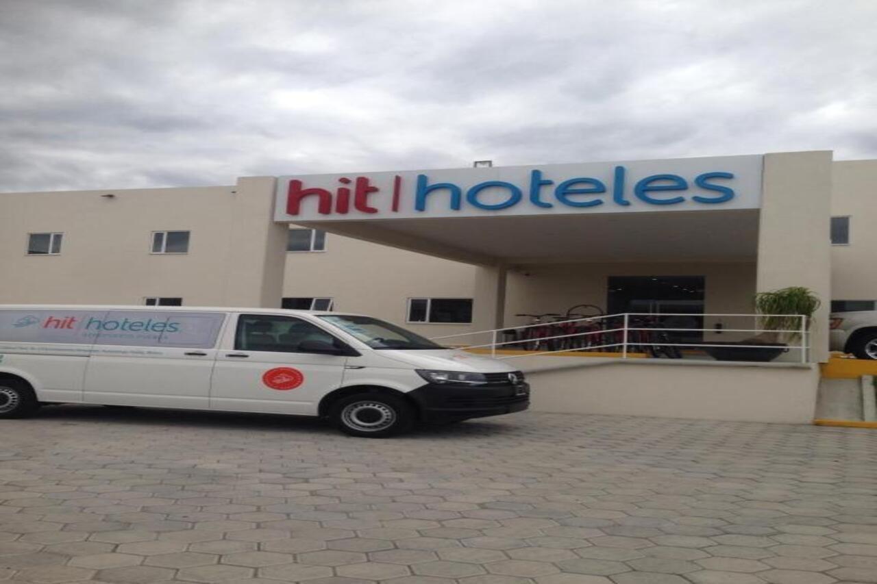 Hit Hoteles Aeropuerto Puebla Уэхоцинго Экстерьер фото