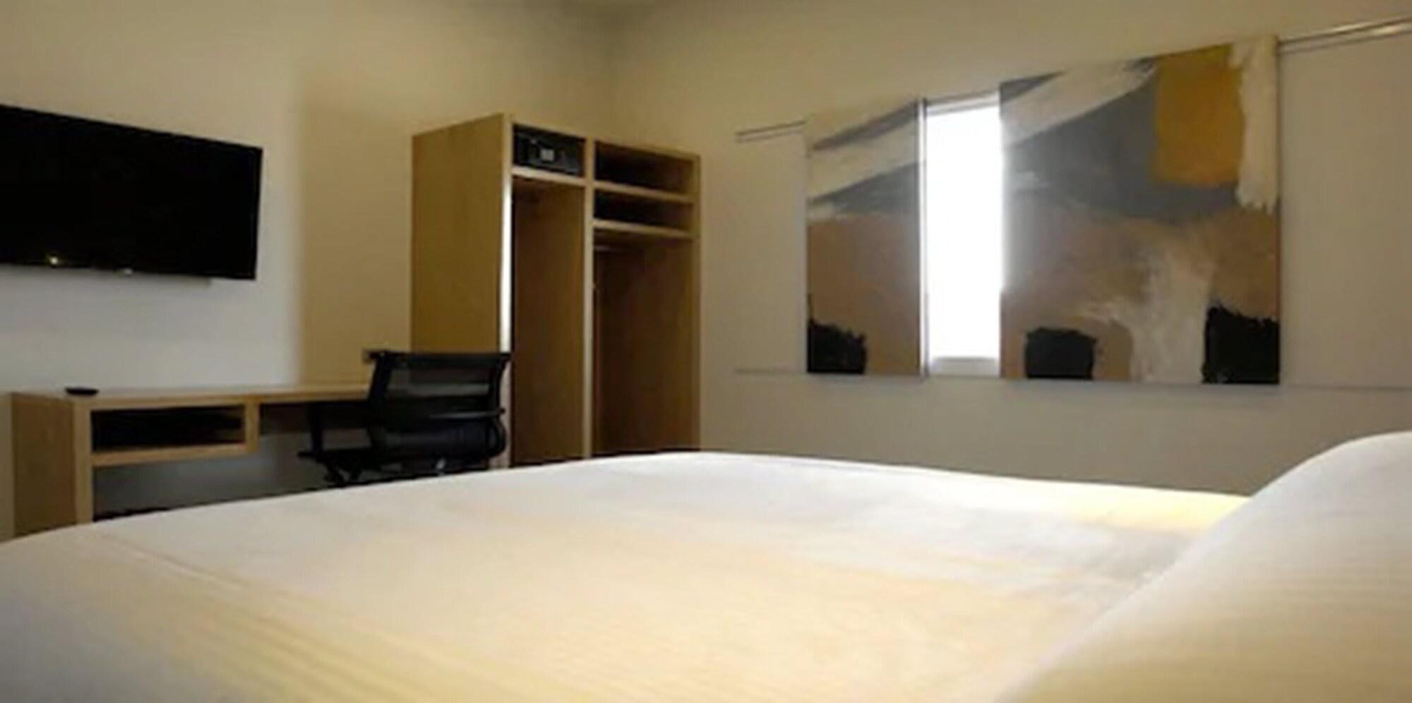Hit Hoteles Aeropuerto Puebla Уэхоцинго Экстерьер фото