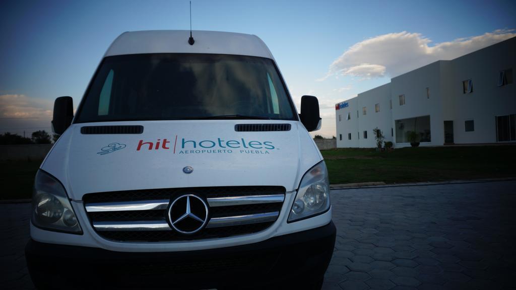 Hit Hoteles Aeropuerto Puebla Уэхоцинго Экстерьер фото