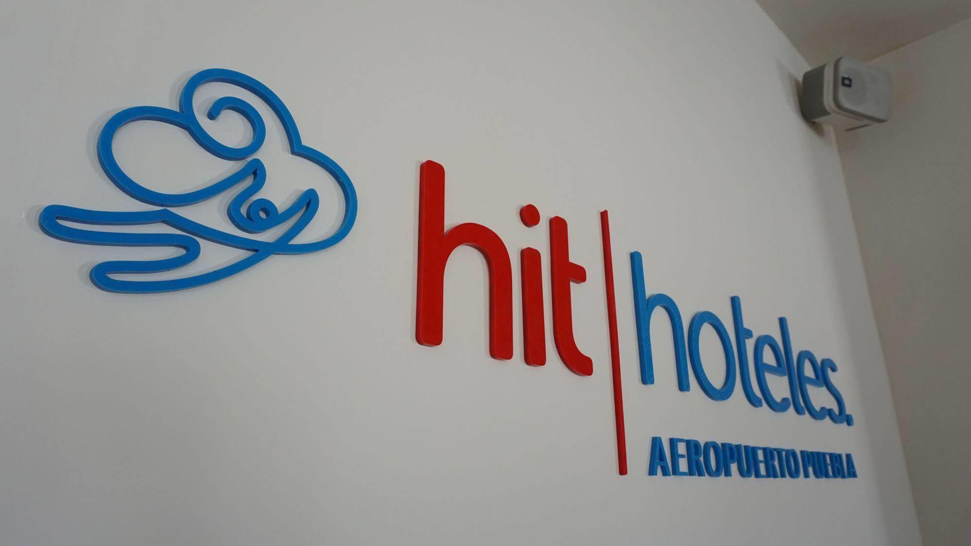 Hit Hoteles Aeropuerto Puebla Уэхоцинго Экстерьер фото